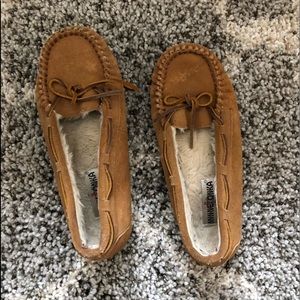 minnetonka moccasins